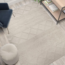 Load image into Gallery viewer, 5' x 7' Ivory, White Geometric Design Handwoven Area Rug