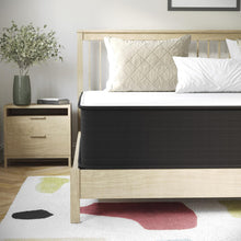 Load image into Gallery viewer, 12" Hybrid Foam and Pocket Spring King Mattress in a Box