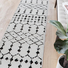 Load image into Gallery viewer, Geometric Bohemian Low Pile Rug - 2'x6' - Ivory/Black