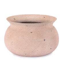 Load image into Gallery viewer, Distressed Rustic Iron Pot (Set of 2)