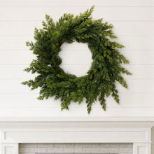 Load image into Gallery viewer, Variegated Pine Wreath 25"D