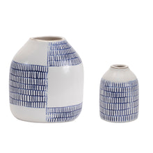 Load image into Gallery viewer, Etched Ceramic Bud Vase (Set of 2)