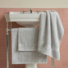 Load image into Gallery viewer, Ultraplush Australian Cotton Towels