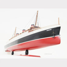 Load image into Gallery viewer, Normandie Large with Display Case