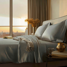 Load image into Gallery viewer, Luxe Australian Sateen Pillowcase Set