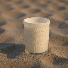 Load image into Gallery viewer, Noir Swiss Scented Glass Candle