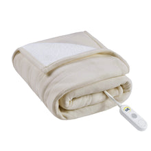 Load image into Gallery viewer, Fleece To Sherpa Heated Throw ST54-0081 By Olliix