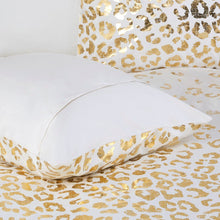 Load image into Gallery viewer, Intelligent Design Lillie 100% Polyester Brushed Metallic Printed Duvet Cover Set - Twin/Twin XL - Ivory/Gold ID12-1868 By Olliix