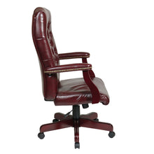 Load image into Gallery viewer, Traditional Executive Chair with Padded Arms
