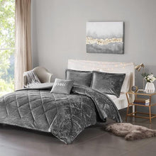 Load image into Gallery viewer, Intelligent Design Felicia Velvet Duvet Cover Set ID12-1794 By Olliix
