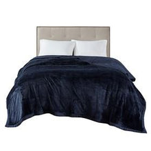 Load image into Gallery viewer, Madison Park Coleman 100% Polyester Reversible Plush To Microfiber Da Blanket MP51-6380 By Olliix
