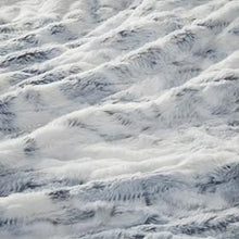 Load image into Gallery viewer, Beautyrest Zuri 100% Polyester Marble Faux Fur Heated Throw BR54-1370 By Olliix