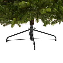 Load image into Gallery viewer, 7.5' Washington Fir Artificial Christmas Tree w/600 Clear Lights