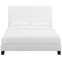 Load image into Gallery viewer, Melanie Tufted Button Upholstered Fabric King Platform Bed by Modway