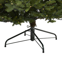 Load image into Gallery viewer, 7.5' Wyoming Spruce Artificial Christmas Tree w/ 650 Clear LED Lights