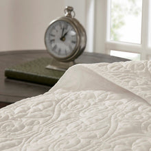 Load image into Gallery viewer, Madison Park Quebec Coverlet Mini Set -King/Cal King MP13-150 By Olliix