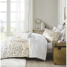 Load image into Gallery viewer, Intelligent Design Lillie 100% Polyester Brushed Metallic Printed Duvet Cover Set - Twin/Twin XL - Ivory/Gold ID12-1868 By Olliix