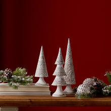 Load image into Gallery viewer, Geometric White Washed Wood Design Holiday Tree DŽcor (Set of 3)