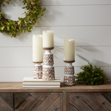 Load image into Gallery viewer, Leaf Pattern Candle Holder with Wood Design (Set of 3)