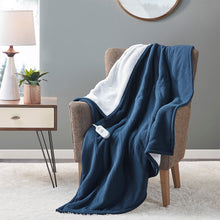 Load image into Gallery viewer, Fleece To Sherpa Heated Throw ST54-0078 By Olliix