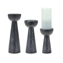 Load image into Gallery viewer, Hammered Design Candle Holder (Set of 2)