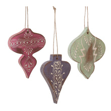 Load image into Gallery viewer, Wood Finial Ornament (Set of 6)
