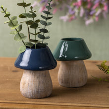 Load image into Gallery viewer, Garden Mushroom Planter (Set of 2)