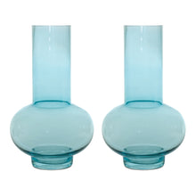 Load image into Gallery viewer, Blue Glass Vase (Set of 2)