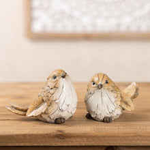 Load image into Gallery viewer, Carved Leaf Bird Figurine (Set of 2)