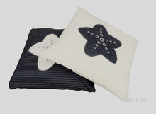 Load image into Gallery viewer, Anne Home - White Pillow Blue Star