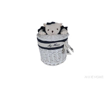 Load image into Gallery viewer, Anne Home - Set of 4 Oval Willow Baskets With Bear Design