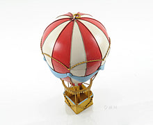 Load image into Gallery viewer, Vintage Hot Air Balloon