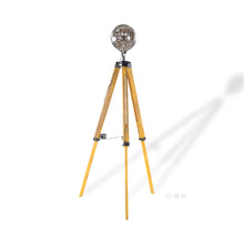 Load image into Gallery viewer, Jawa Lamp with Tripod