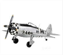 Load image into Gallery viewer, 1943 Republic P-47 Bomber-Fighter