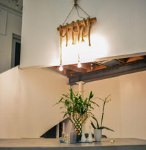 Load image into Gallery viewer, Medusa Pendant Lamp - 6 bulbs
