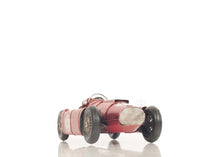 Load image into Gallery viewer, Formular One Racer Ferrari 1954 Lancia Model