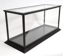 Load image into Gallery viewer, Aquarama Exclusive Edition with Display Case