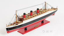 Load image into Gallery viewer, Queen Mary Large with Display Case
