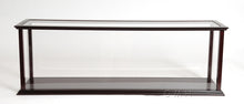 Load image into Gallery viewer, Queen Mary Midsize with Display Case