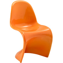 Load image into Gallery viewer, Slither Novelty Chair