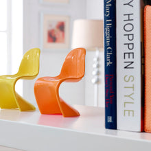 Load image into Gallery viewer, Slither Novelty Chair
