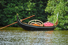 Load image into Gallery viewer, Venetian Gondola Real Boat 36