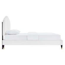 Load image into Gallery viewer, Daisy Performance Velvet Queen Platform Bed by Modway