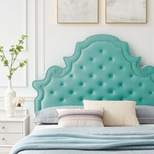 Load image into Gallery viewer, Gwyneth Tufted King Platform Bed in Mint