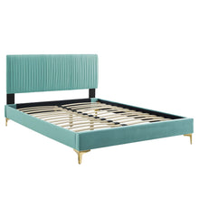Load image into Gallery viewer, Peyton King Platform Bed in Mint