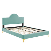 Load image into Gallery viewer, Sunny King Bed in Mint