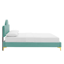 Load image into Gallery viewer, Sunny King Bed in Mint