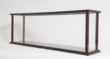 Load image into Gallery viewer, Display Case for Cruise Liner Mid