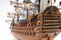 Load image into Gallery viewer, HMS Victory Midsize With Display Case Front Open