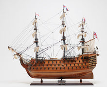 Load image into Gallery viewer, HMS Victory Large With Table Top Display Case